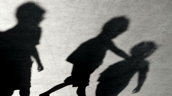 Telediario 1 - Los niños creen que los adultos no frenan la violencia