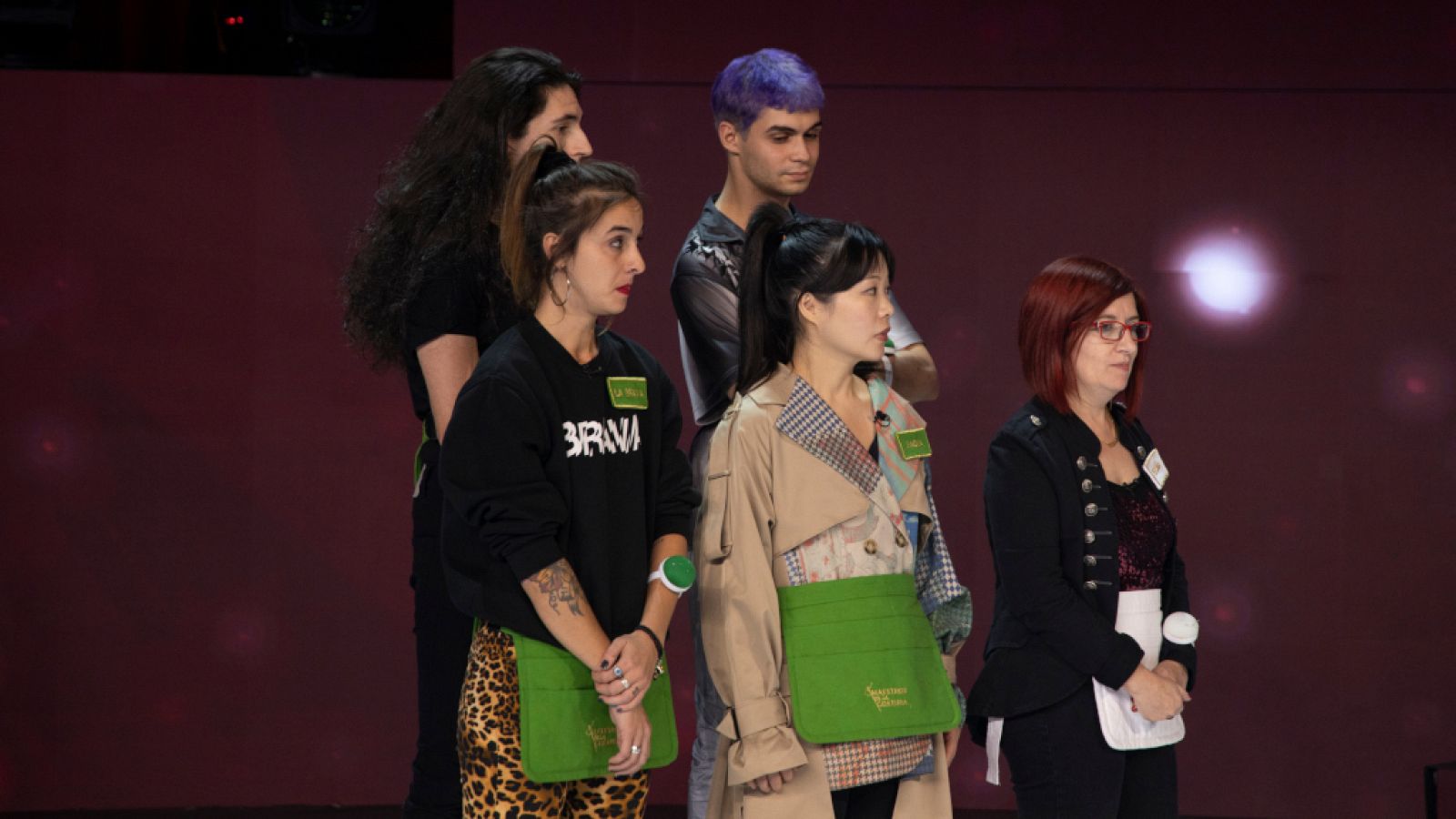 Maestros de la Costura 3 - La Brava y Xiaona esquivan la prueba de expulsión