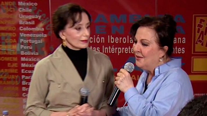 Telediario 1 - Carmen Linares, la gran dama del flamenco, celebra 40 años en la música junto a artistas como Luz Casal
