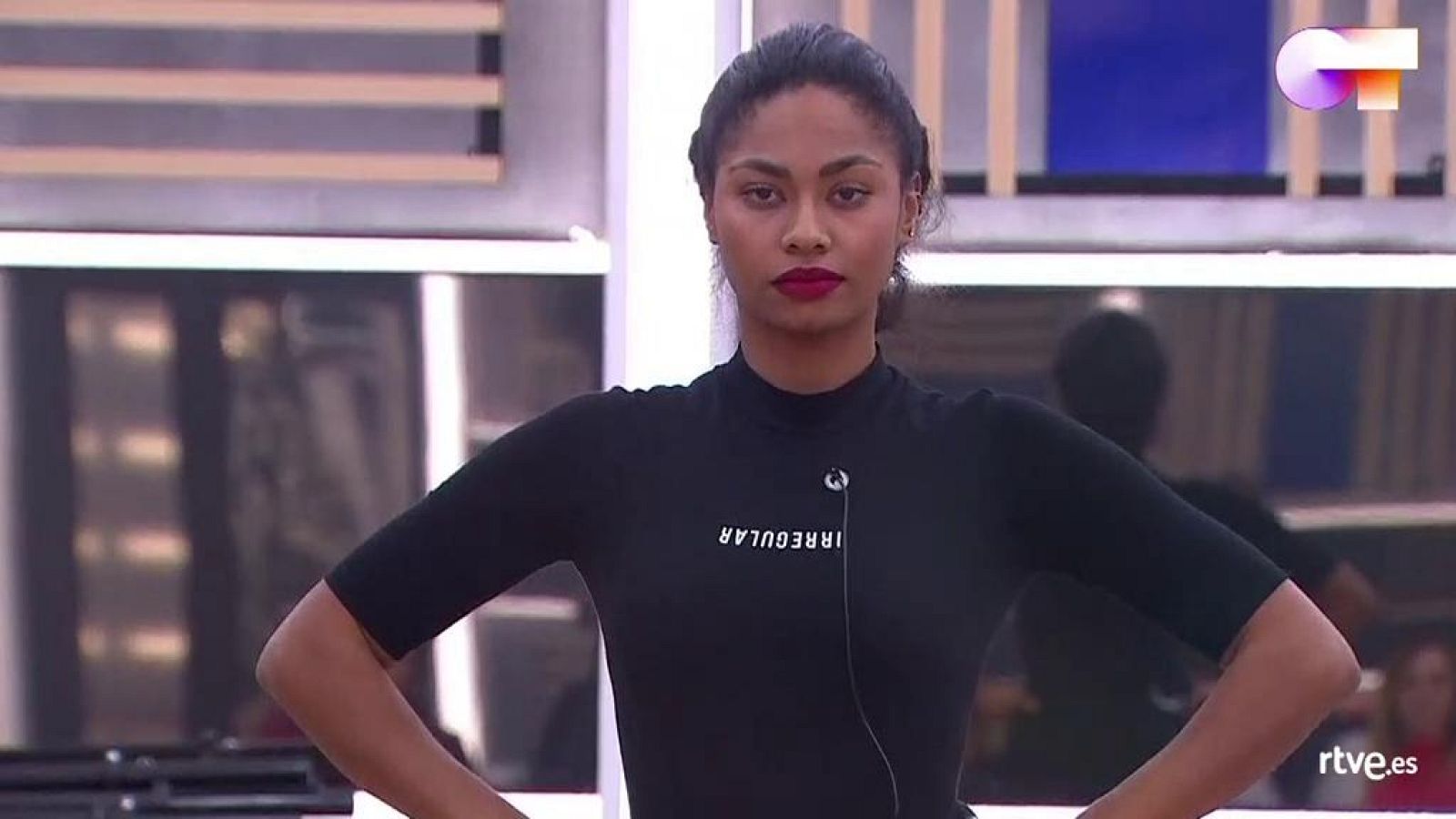 Nia canta "Run The World (Girls)", de Beyoncé en el segundo pase de micros de la Gala 5 de Operación Triunfo 2020