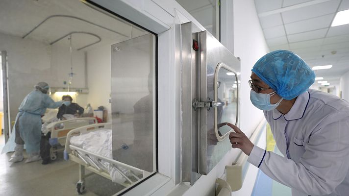 Telediario 1 - Al menos 1.524 muertos y más de 66.000 afectados por el coronavirus COVID-19