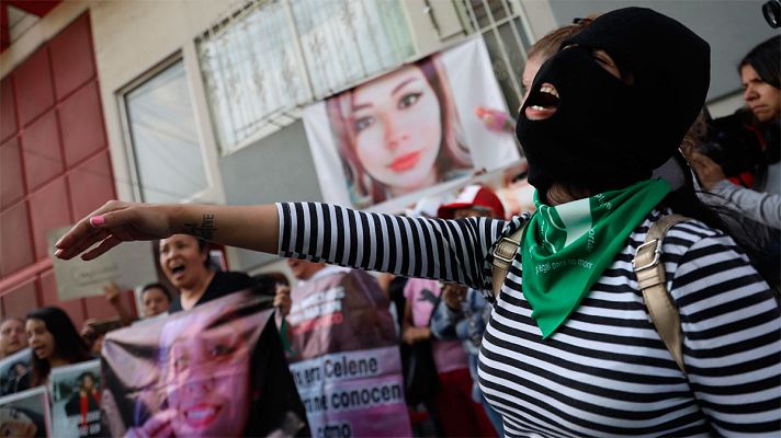 Informativo 24h - Familiares de Ingrid Escamilla piden justicia en México, un país con mil feminicidios al año