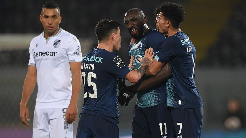 Insultos racistas en la Liga portuguesa - Informativo 24h | Ver