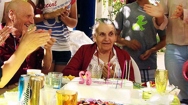 Telediario 1 - Muere la pintora realista María Moreno, a los 87 años