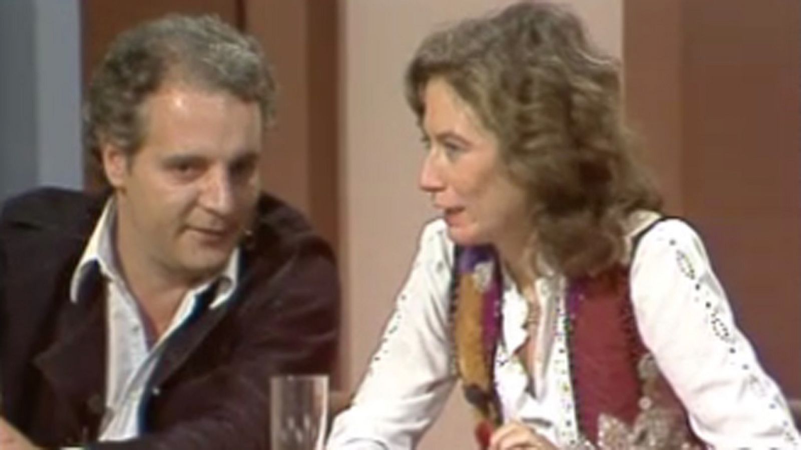 Su turno - Los 60 y los 80 - Su turno | Ver