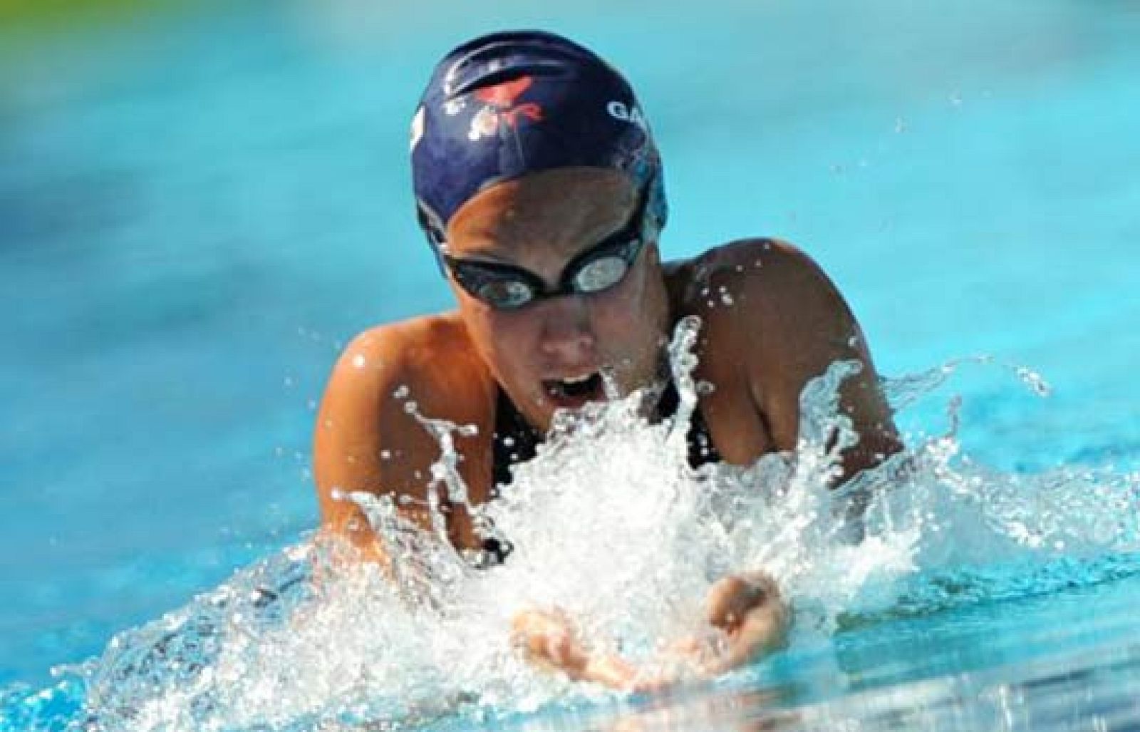 La joven Marina García de 15 años ha terminado en la décima posición en la especialidad de 100 metros braza. Marina debuta en Roma en su primer Campeonato del Mundo absoluto después de haberse proclamado subcampeona en la categoría junior. Es la nad