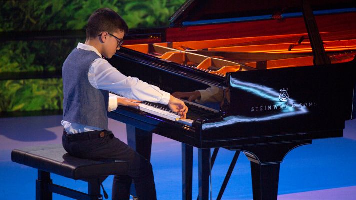 Prodigios - Prodigios 2 - Luis homenajea a Harry Potter con el piano