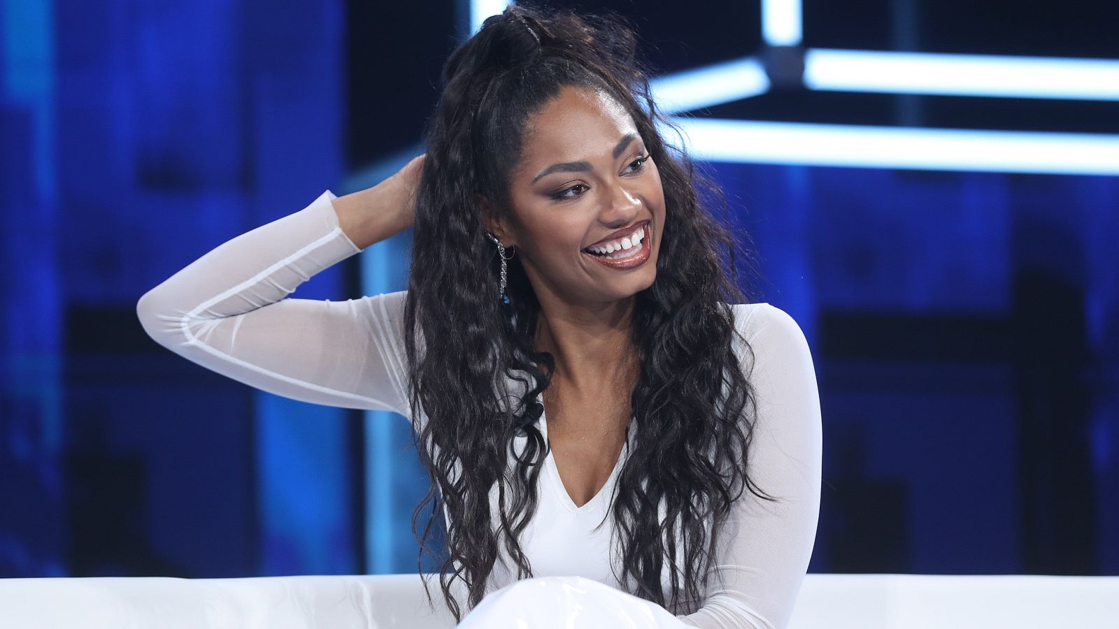 Nia pide cantar un bolero en la "Gala 5"