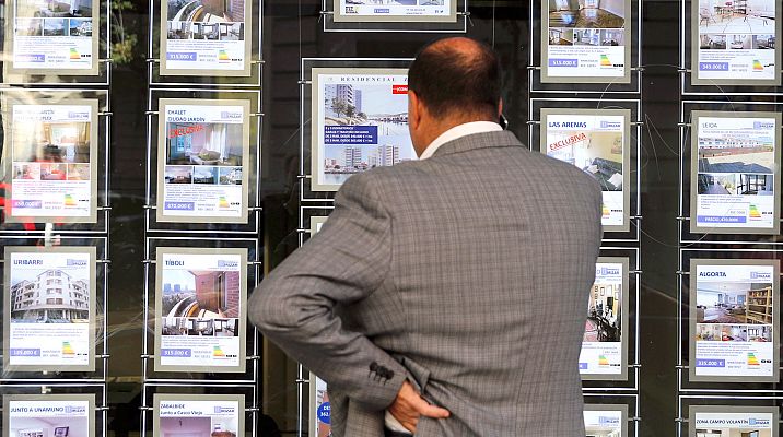 Telediario 1 - Competencia abre expediente a las inmobiliarias