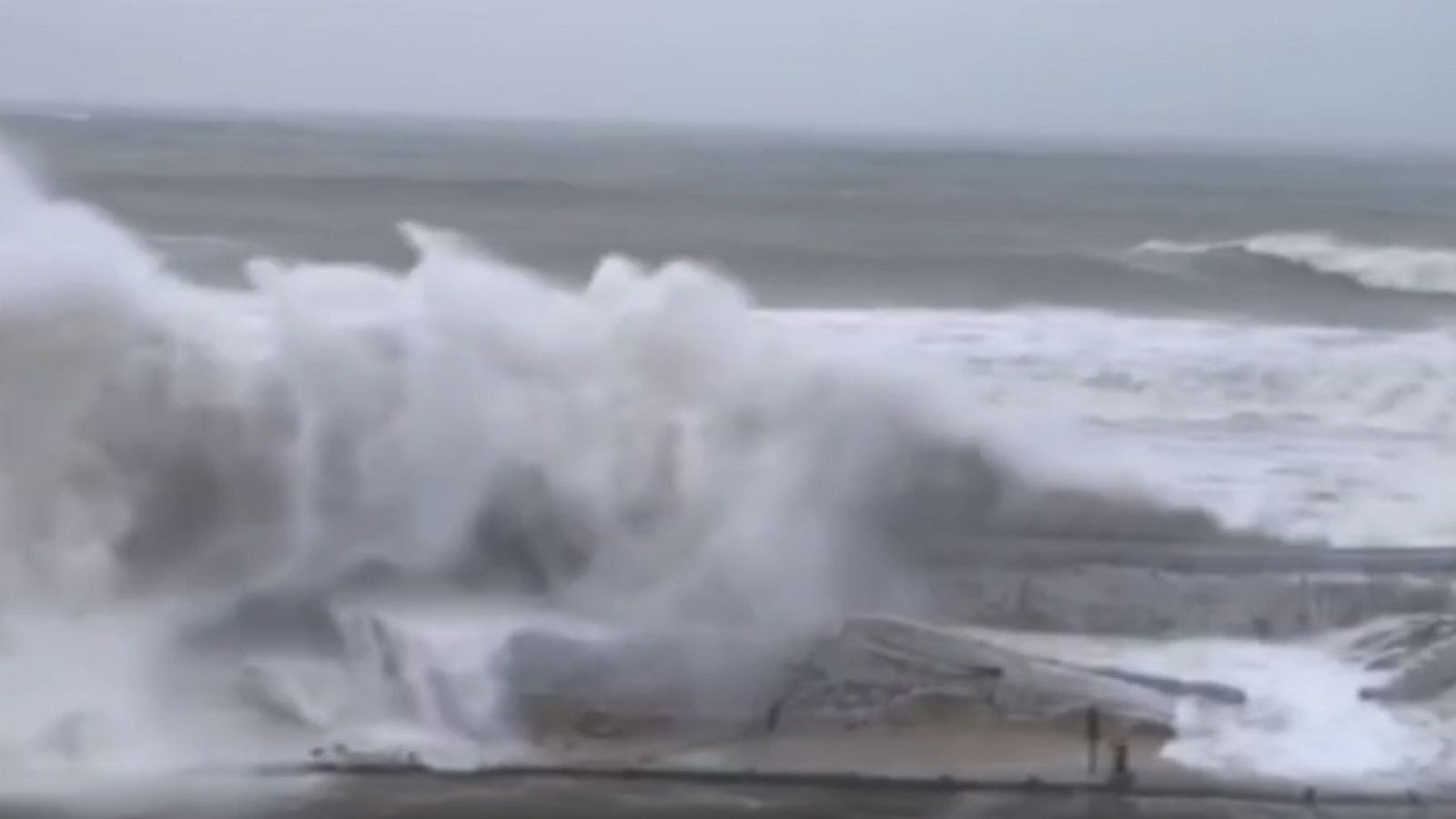 Continúan las labores de reconstrucción un mes después de la borrasca Gloria