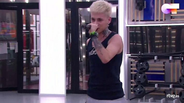 OT 2020 - Hugo canta "Ya no quiero ná" 1r pase de micros