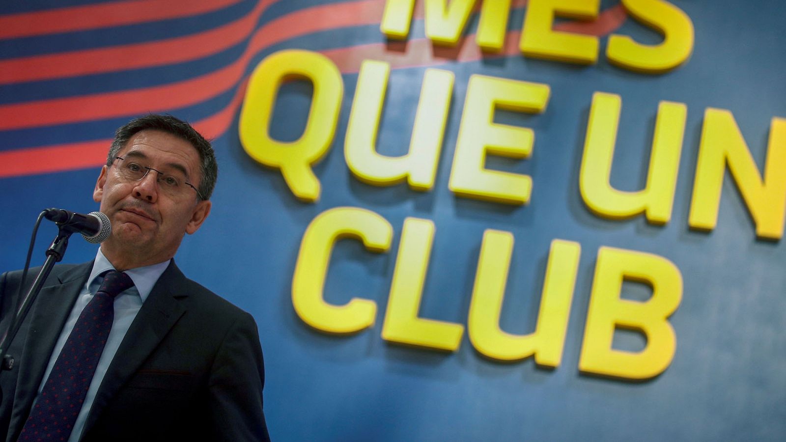 Miembros de la junta barcelonista presionan a Bartomeu para que se aparte