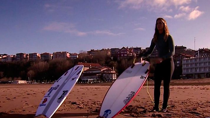 Telediario 1 - Leti Canales, una de las esperanzas españolas del debut del surf en unos Juegos