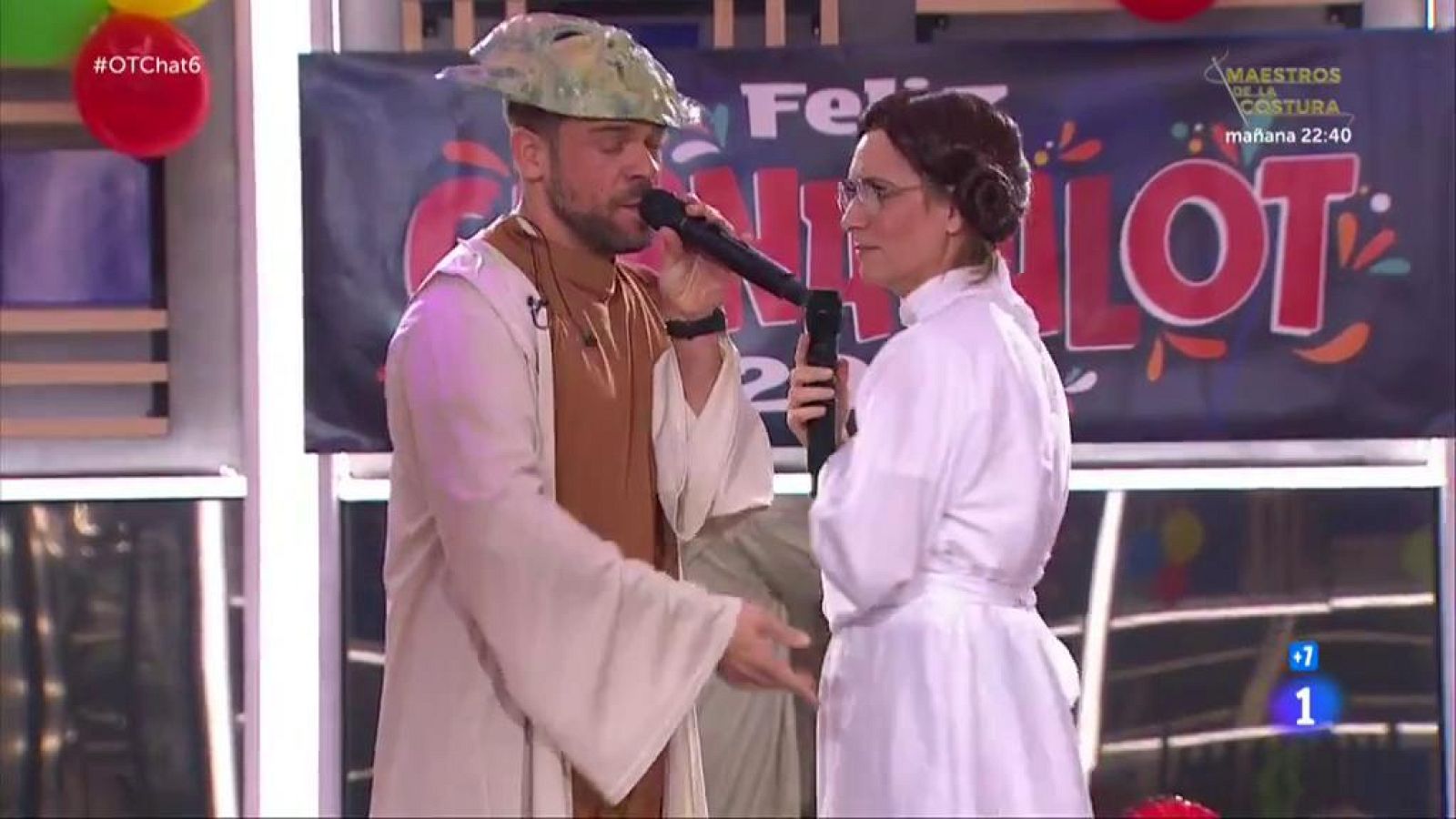 Ricky y Noemí cantan "Aprendiz" en El Chat de Operación Triunfo