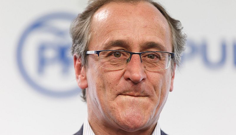 Alfonso Alonso dimite como presidente del PP vasco y deja la política tras ser apartado como candidato