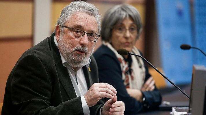 Telediario 1 - Las autoridades llaman a la calma por el coronavirus