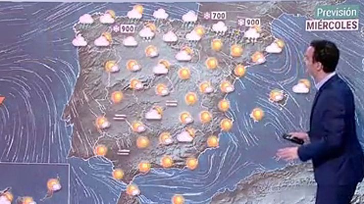 Telediario 1 - La nieve, el viento y las olas ponen en riesgo a un total de 16 provincias