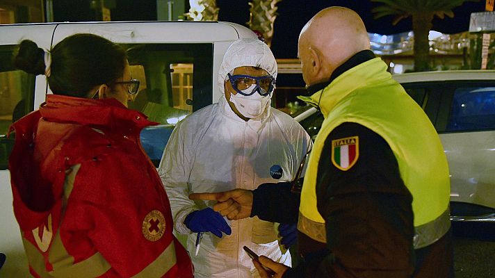 Telediario 1 - Italia suma 400 casos de coronavirus y 12 muertes