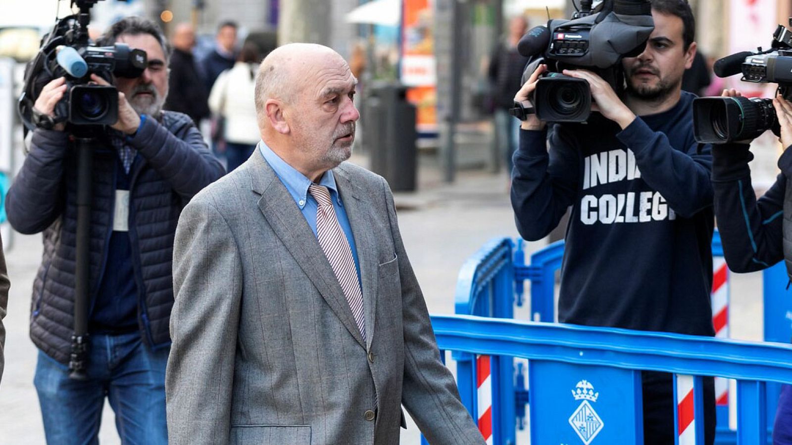 Piden la inhabilitación para el juez que requisó los móviles de dos periodistas en Baleares