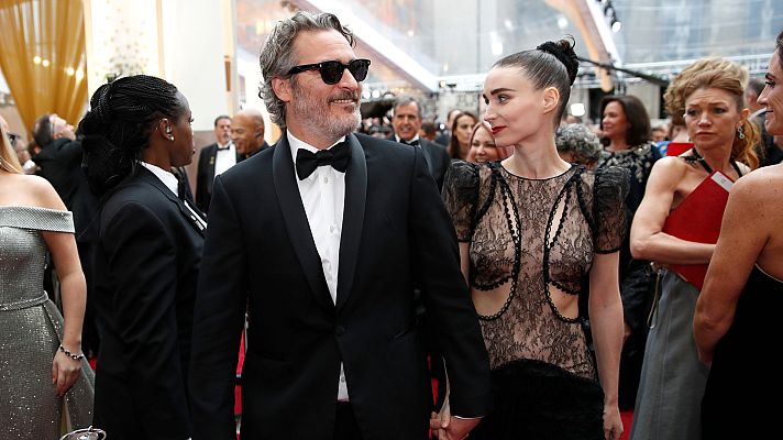 D Corazón - Joaquin Phoenix se casa con Rooney Mara...¡Muy pronto!