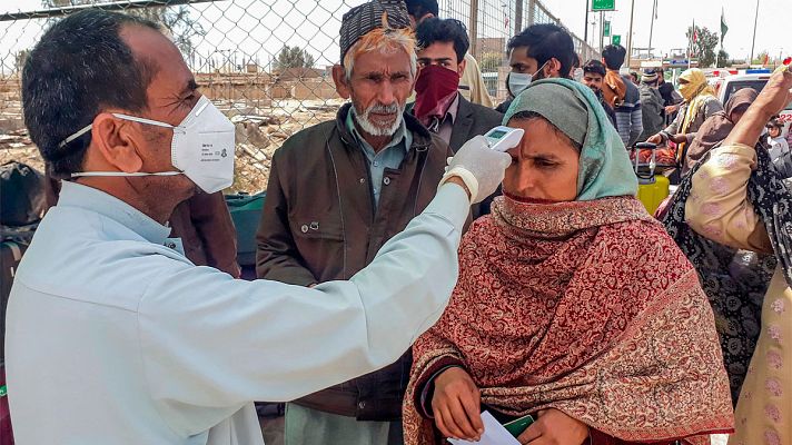 Telediario 1 - Guerra de cifras por el coronavirus en Irán: los sanitarios hablan de 200 muertos y el Gobierno solo confirma 43