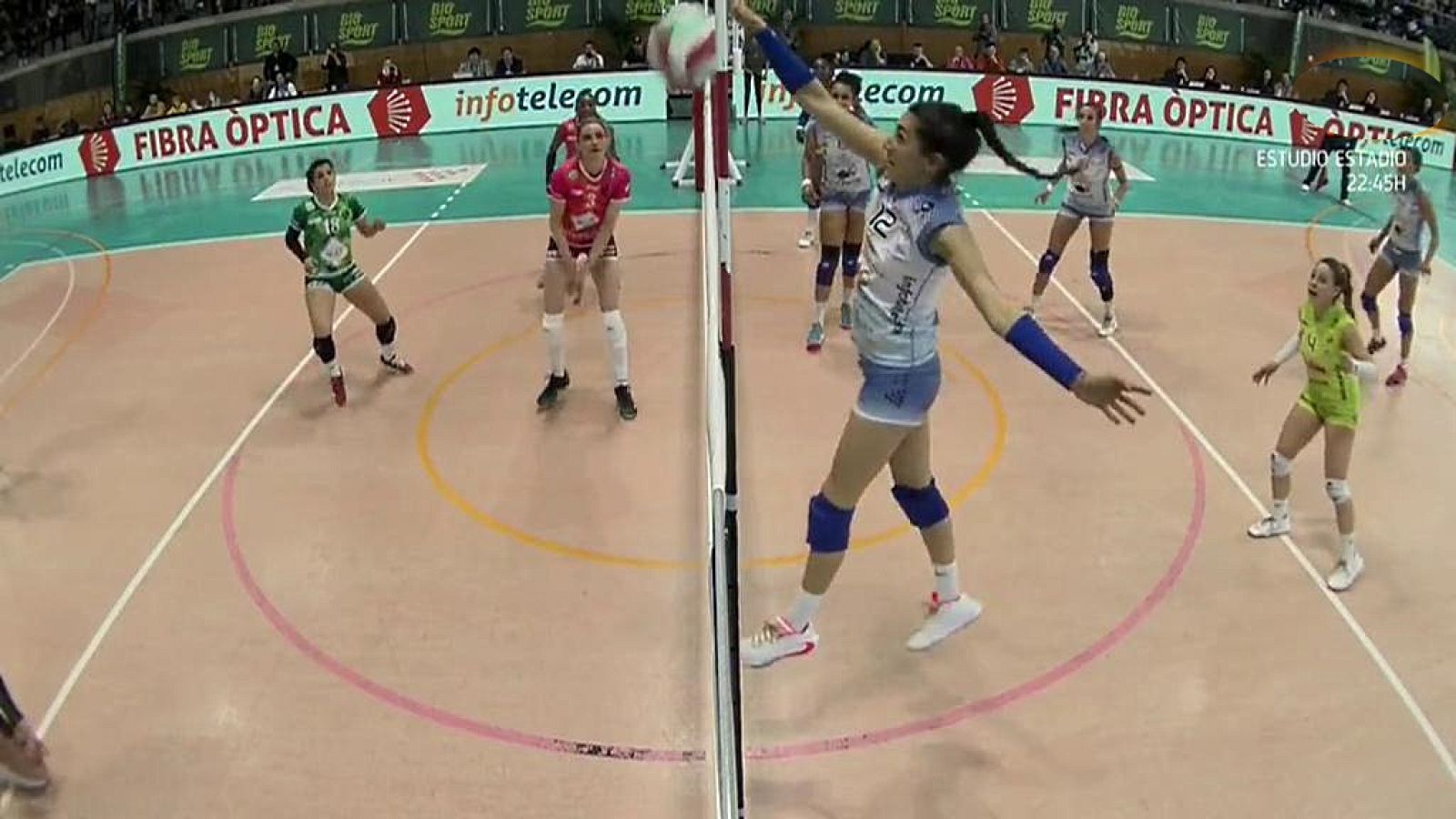 Voleibol -  Copa de la Reina. 2019/2020. Final: Avarca Menorca - May Deco Logroño desde Menorca - ver ahora