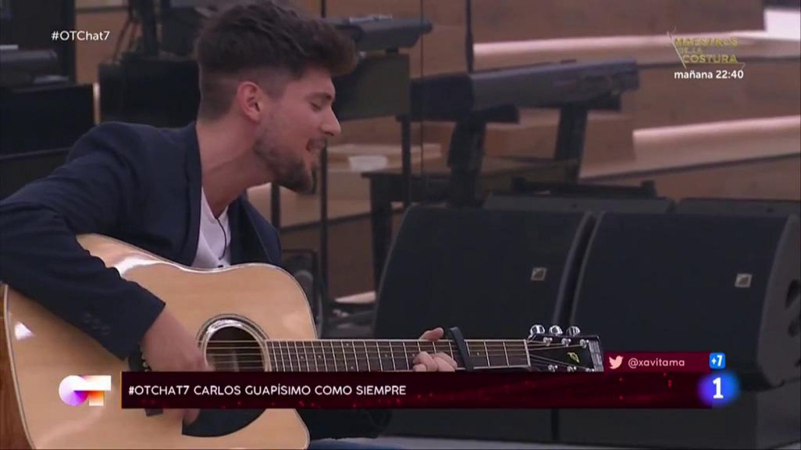 Carlos Right canta y se despide de los chicos en El Chat de Operación Triunfo 2020