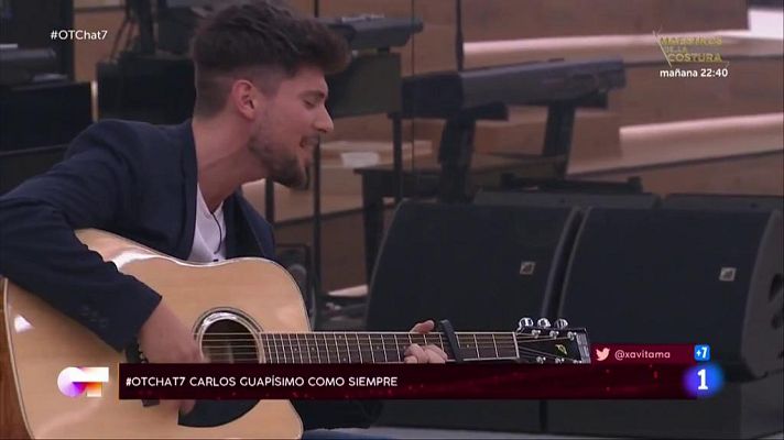 El chat de OT - Carlos Right canta y se despide de los chicos en El Chat