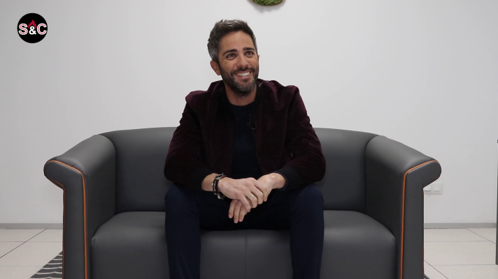 Sánchez y Carbonell - ¿Qué te hace más feliz? Con Brays Efe, Roberto Leal y Coque