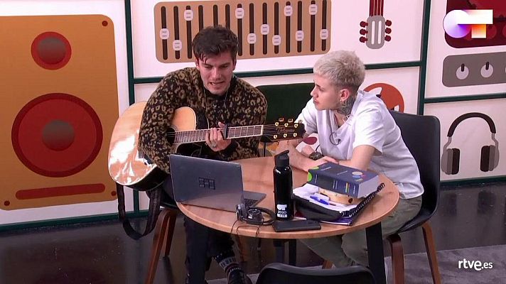 OT 2020 - Hugo trabaja en su tema con Andrés Ceballos, de Dvicio