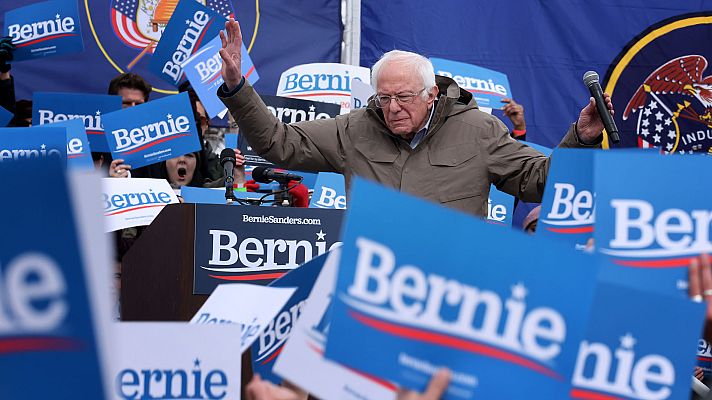 Telediario 1 - Sanders y Biden, los favoritos en el 'supermartes' demócrata