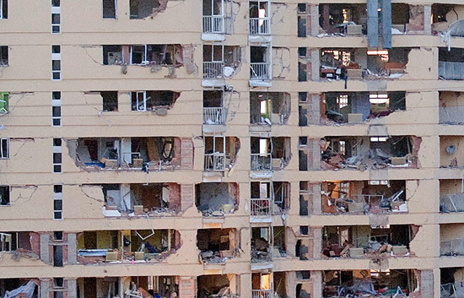 Atentado sin previo aviso de ETA | Ver