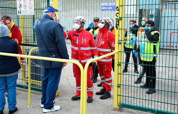 Telediario 1 - Sanidad recomienda jugar a puerta cerrada los partidos con seguidores de países de riesgo