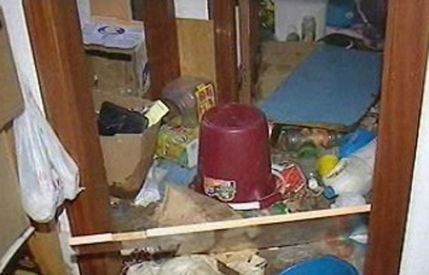 España Directo - Vivir entre basura