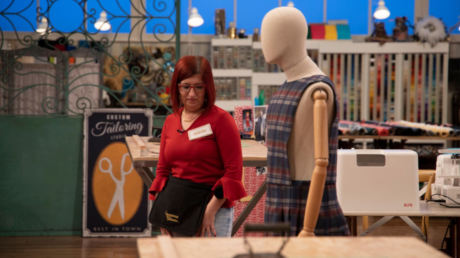 Begoña brilla con su pichi para hombre | Ver