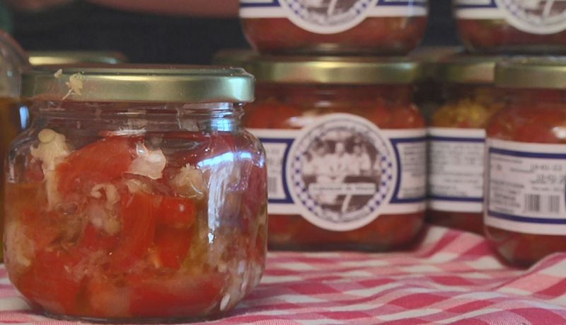 Aquí la tierra - Así es el aspencat de pimientos y bacalao