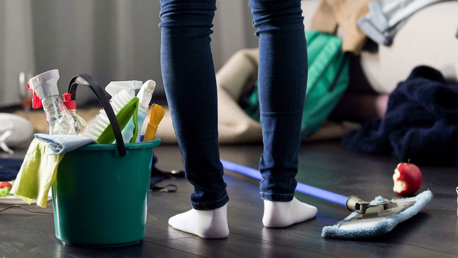 'Es el momento', el videoclip que reivindica la labor de las amas de casa