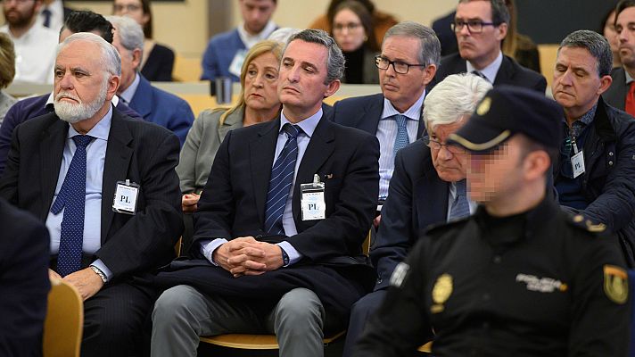 Telediario 1 - Empieza el juicio por los contratos con Gürtel