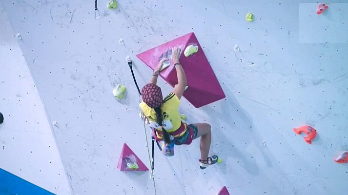 Otros deportes - Fuerza y constancia. El mantra de las jóvenes escaladoras