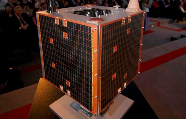  - Seis satélites nuevos en el espacio