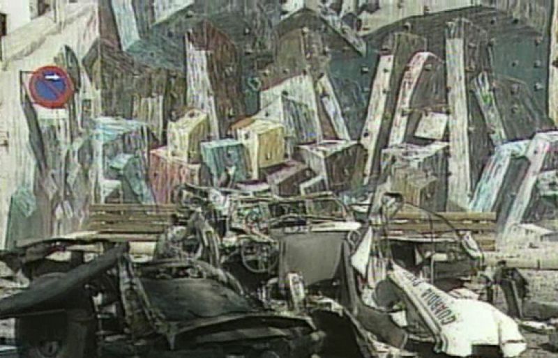 En el año 2000 ETA atentó de manera muy parecida a la de hoy contra la guardia civil