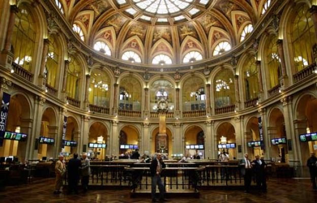  - La Bolsa marca nuevo máximo anual