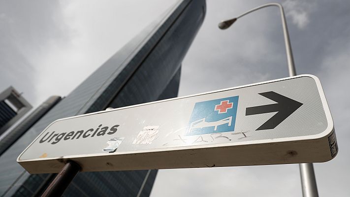 Informativo 24h - Sanidad trabaja en establecer unos "criterios homogéneos" sobre la admisión de pacientes en la UCI