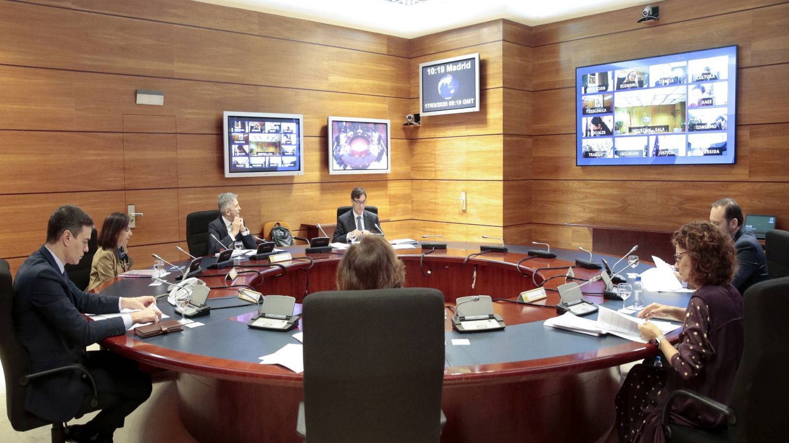 Liquidez a pymes, prestaciones por desempleo o moratorias hipotecarias para frenar el impacto del coronavirus