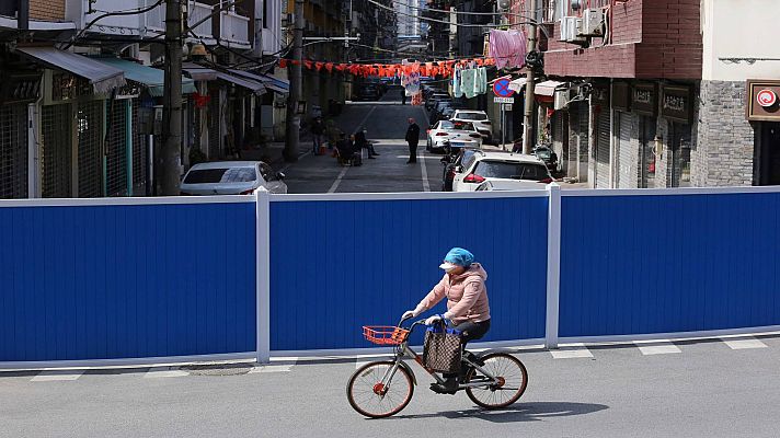 Telediario 1 - Las autoridades chinas insisten en mantener la guardia: "El virus está controlado pero no erradicado"
