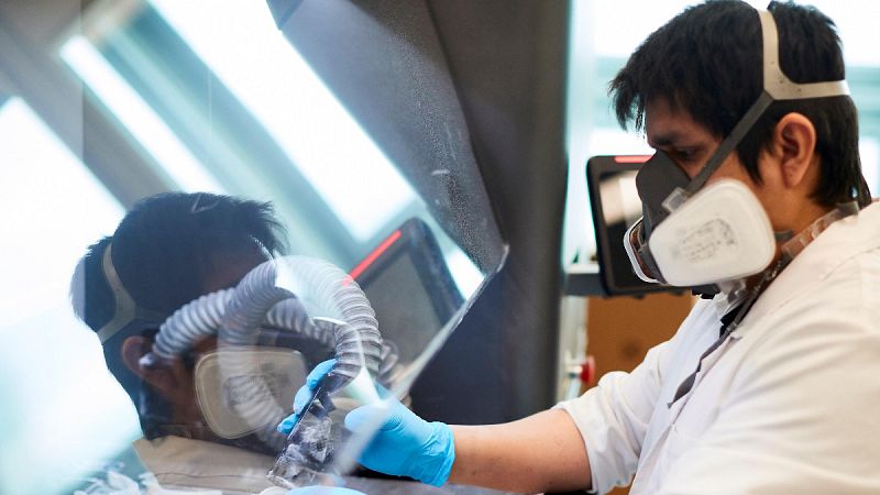 Los médicos catalanes piden "más tecnología" para combatir el coronavirus | Ver