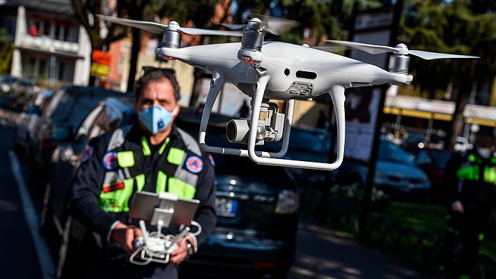 Modo Digital - Indonesia saca partido a los drones para desinfectar la capital