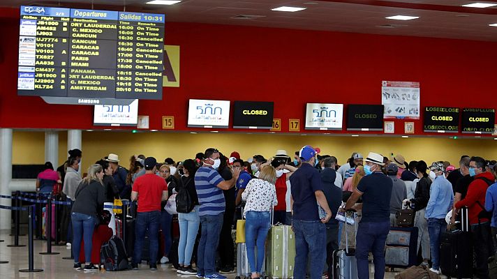 Telediario 1 - Exteriores espera repatriar a casi 2.000 turistas españoles en colaboración con otros países