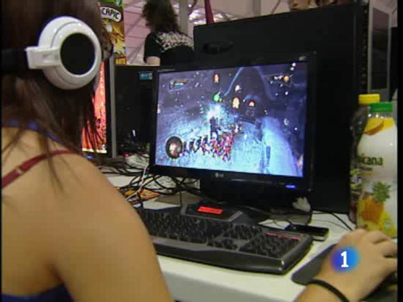 En la Campus Party de Valencia hemos visto que es posible ganarse la vida jugando con videojuegos - Ciencia y tecnología en Rtve.es | Ver