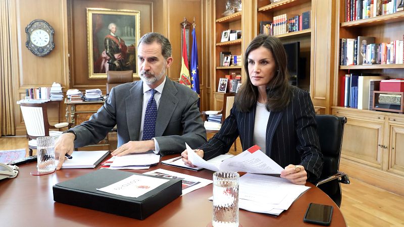 Corazón y tendencias - Felipe y Letizia, juntos por primera vez desde la cuarentena